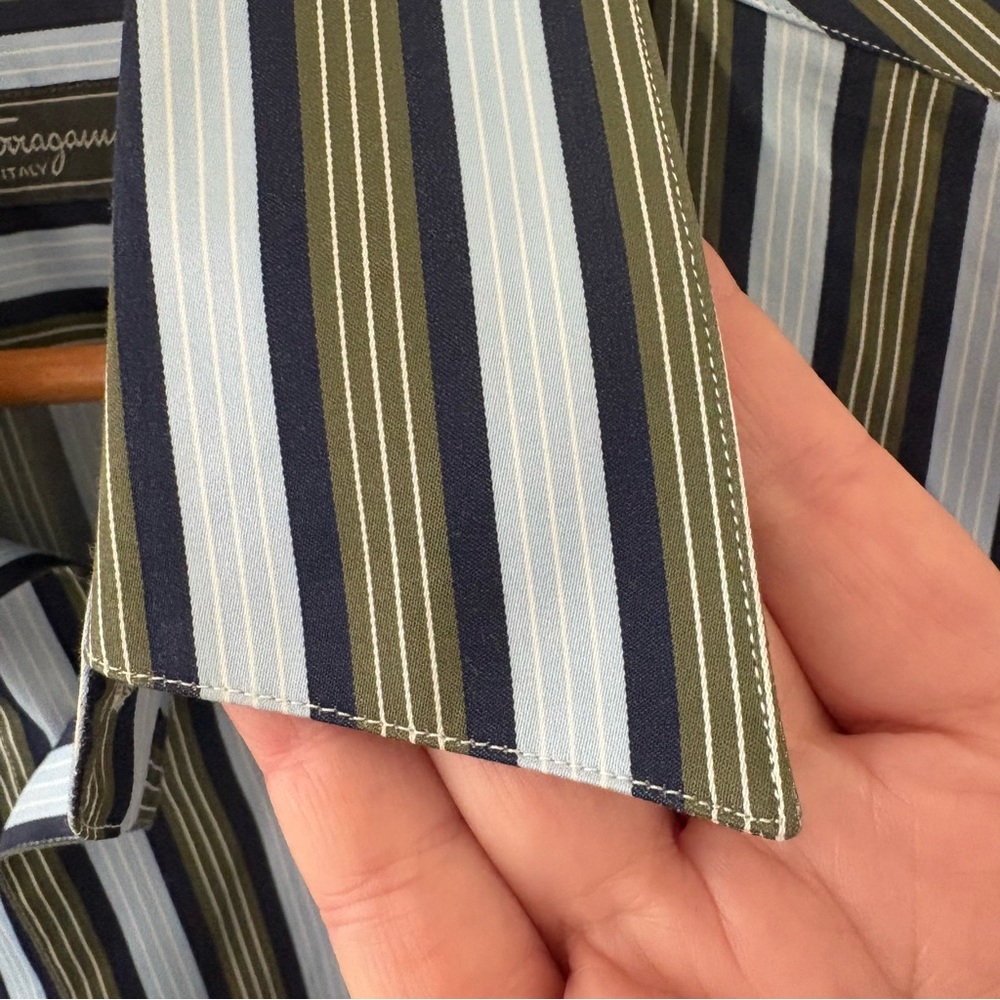 Salvatore Ferragamo Cotton Italian Striped Dress Shirt. Size Large. - Picture 6 of 9
